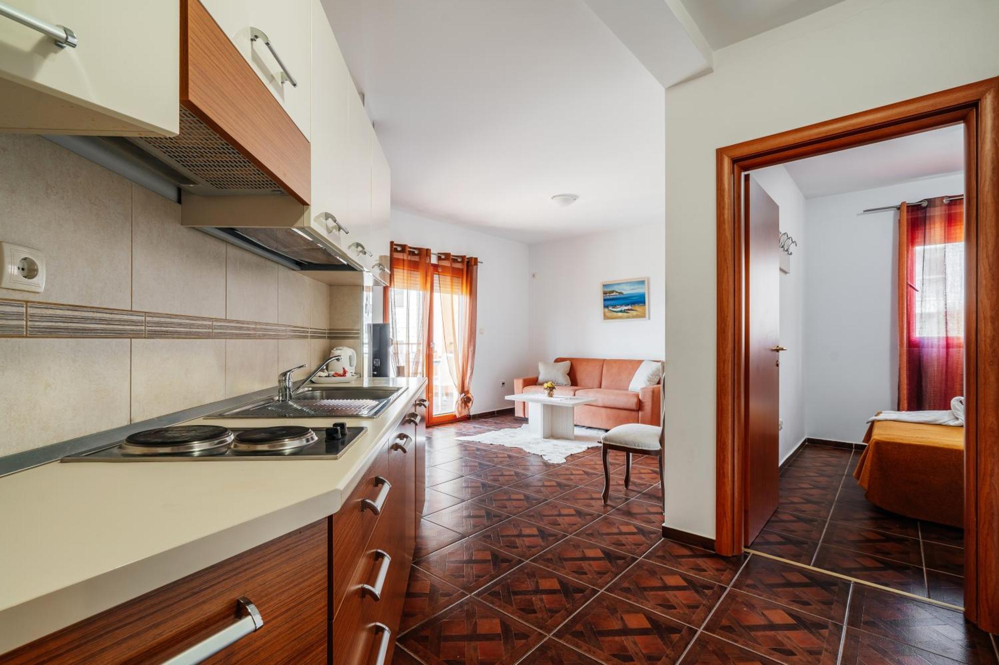 Apartments Radevic Budua Esterno foto